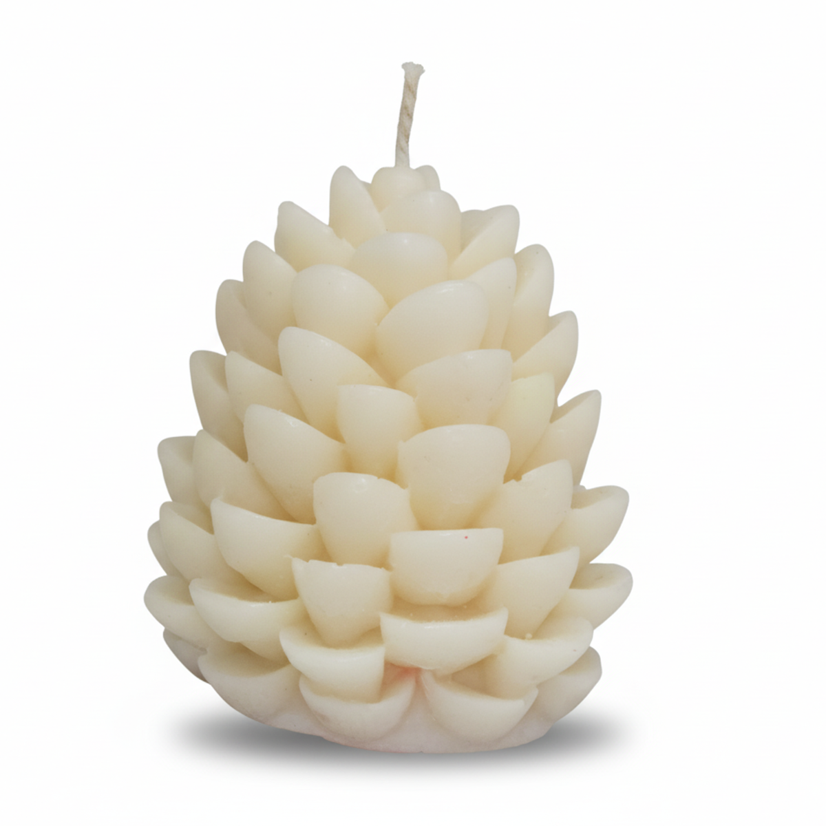 Vela decorativa con forma de piña conífera